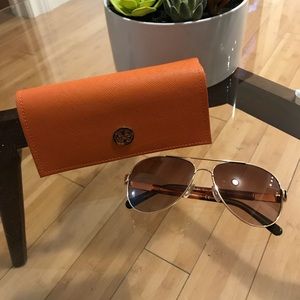 Tory Burch Aviators